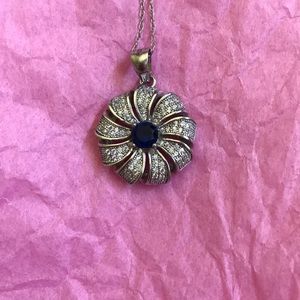 Flower pendant necklace with Blue stone